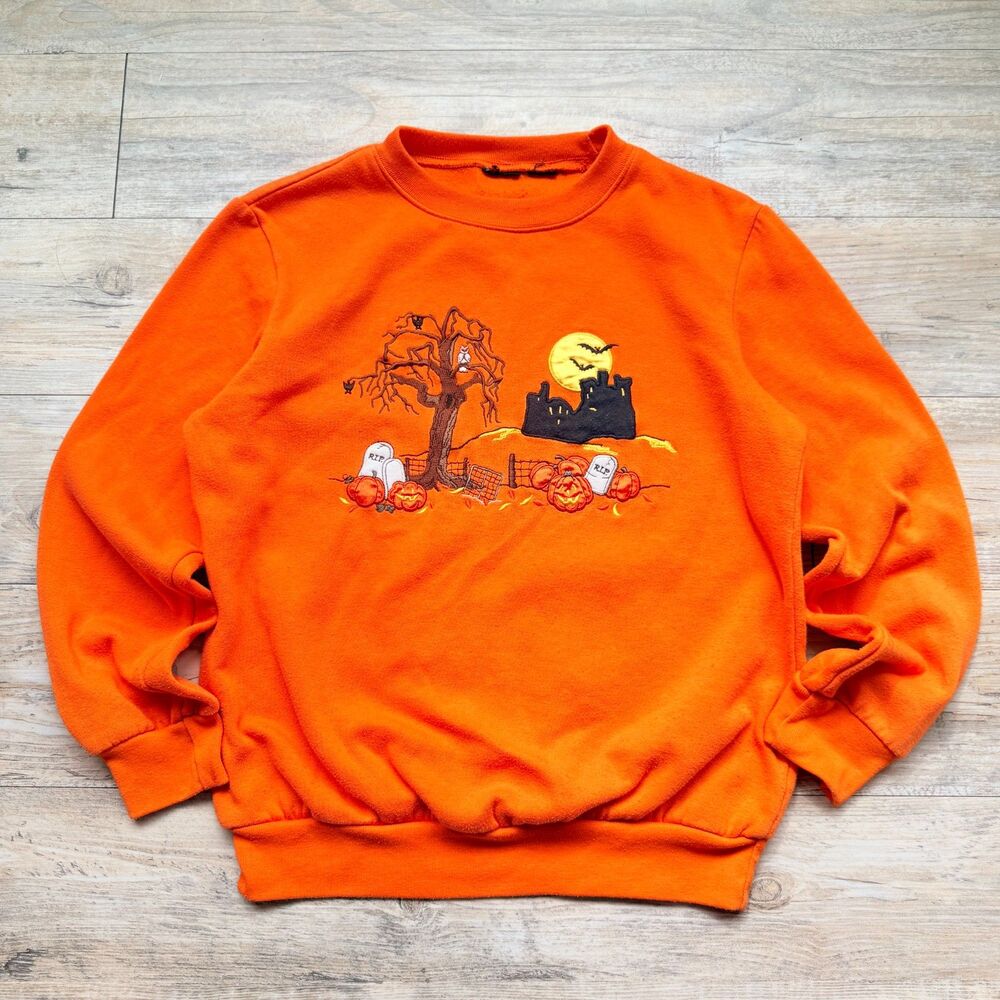 Vintage Halloween Sweatshirt Small Haunted House Pumpkin Graveyard Embroidered